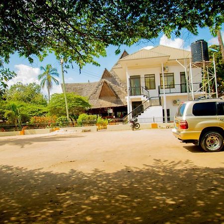Flamingo Hotel Kinyerezi Dar es Salaam Ngoại thất bức ảnh