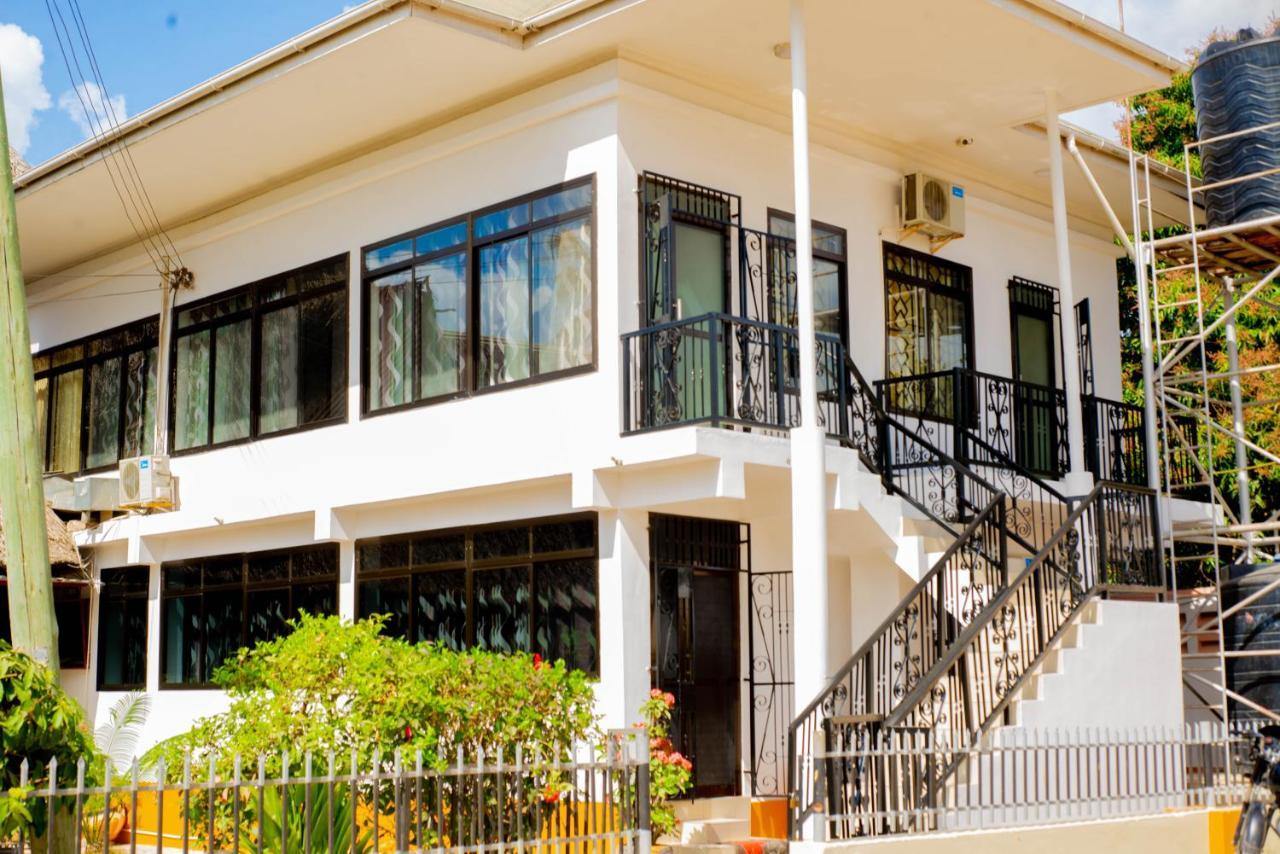 Flamingo Hotel Kinyerezi Dar es Salaam Ngoại thất bức ảnh
